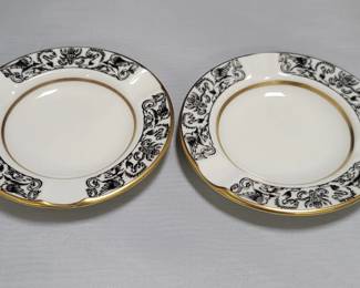 Lot # : 46 - Pair of Wedgwood ashtrays