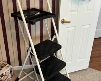 Step ladder