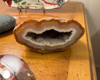 Agate geode