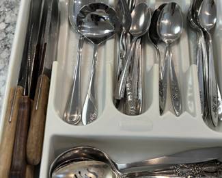Silverware and knives