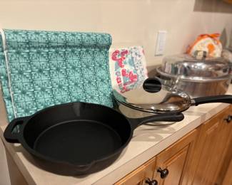 Cast-iron frying pan, pans