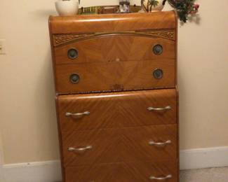 Vintage art deco waterfall chest of drawers $ 150.