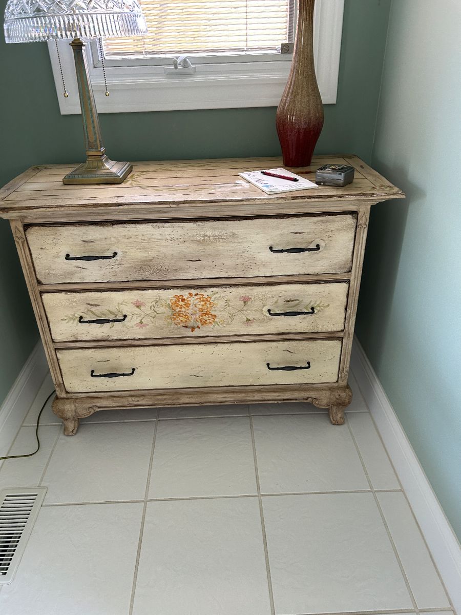 Painted 3 drawer chest