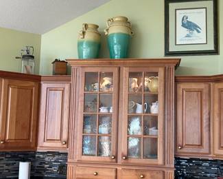 Pottery and Parrot pictures