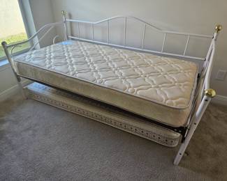 Day bed with trundle $125