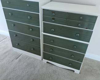 Pair of home painted vintage dressers $150 for both
Or $80 each
