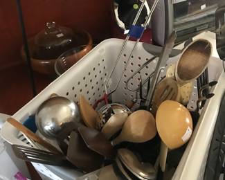 Various kitchen utensils