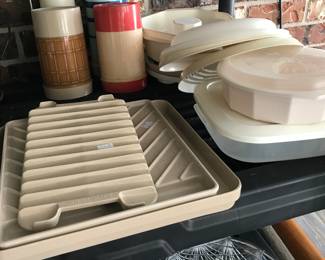 Microwave trays