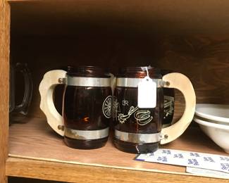 Barrel mugs