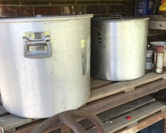 Large boiler pots