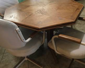 5 piece breakfast table set. 75.00