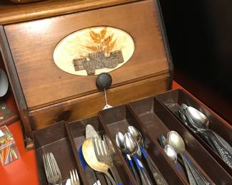 Miscellaneous silverware