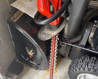 Black and Decker electric hedge trimmer
