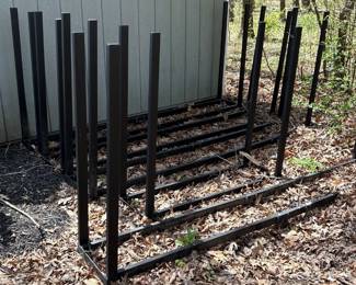 Woodland Direct Wood Holders. 7 qty of 1/2. 1 qty 1/4 cord.