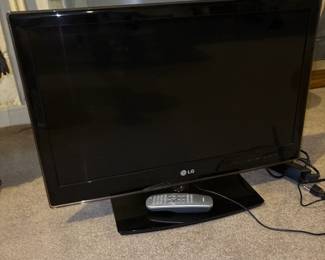 LG 32LV2130 TV