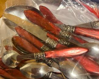 Red   Handle Cutlery for Christmas or Valentine’s Day