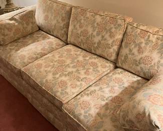 Floral couch good condition 