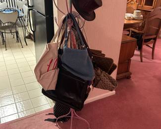 Handbags some coaches 