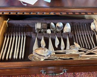 Community House Plate Flatware