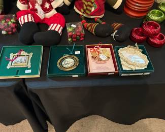 White House Christmas Ornaments