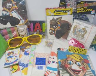 84 Vintage Mid Century Party Decorations