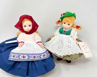 40 Two International Madame Alexander 7 inch Dolls