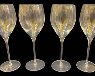 Set of 4 Luigi Bormioli Wine Glasses