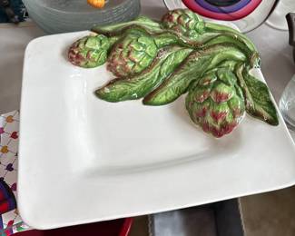 Italian Vietri Majolica artichoke serving plate