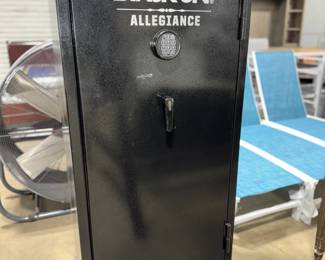 Gun Safe Orlando Estate Auction
