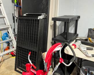 Folding Tables, Dog Crate, Kids bike Orlando