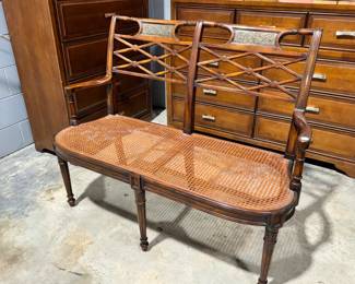 Vintage Bench Orlando
