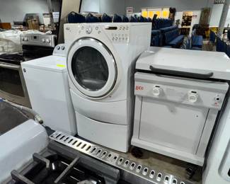 Washers & Dryers, BBQ Grills and Stoves Orlando Estate Auction