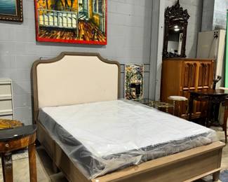 Queen Bed Orlando