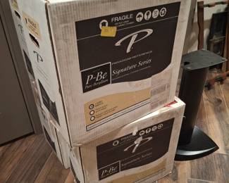 Paradigm speakers, high end stuff!!!