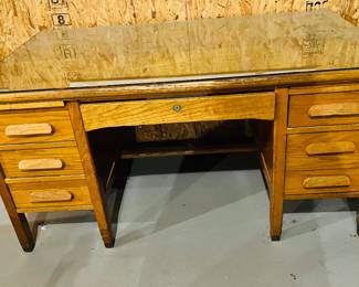 Wonderful wooden desk!