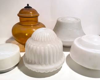 5 Large Vintage Glass Globe Ceiling Light Shades Including Amber
Lot #: 62