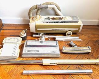 Vintage Electrolux Super J Gold Jubilee Canister Vacuum Cleaner With Accessories
Lot #: 85