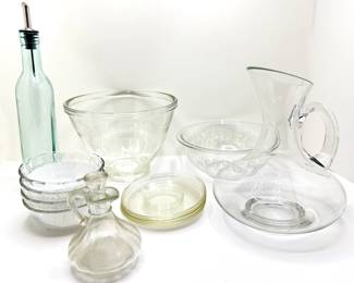 Vintage Glassware: Pyrex Bowls, 6 Saucers, Pitcher, Oil Bottle & Condiment Bottle (15 Pieces)
Lot #: 167