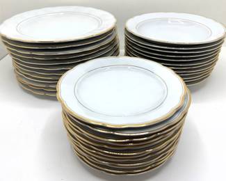 Set 12 Fisher China East Germany With Gold Accents: Dinner Plates, Soup Bowls & Salad Plates, Appear Unused
Lot #: 13