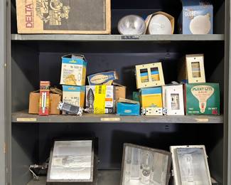 Dozen Of Unused Bulbs, New In Box Crystal Delta Sink Faucet & More
Lot #: 220