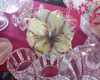 Antique Amaryllis dish