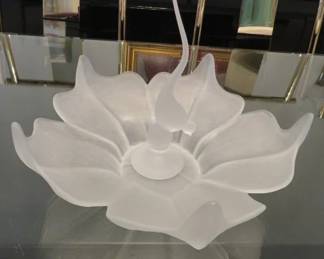 2 Piece Vintage Viking Frosted Glass Lotus Bowl and Long Tail Bird