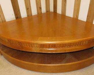 Corner Lift Top Coffee Table