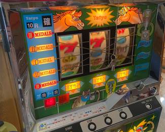 Pachislo Slot Token Machine, Japanese , Grand View Products. Works!