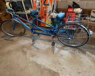 Vintage Schwinn Tandem Bicycle ( Built for 2!!) EXCELLENT Condition!! Original Schwinn Seats with Brass Plate on Back, Chrome Basket. Radio/Horn. Tires Need Air.