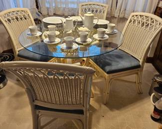 Wicker Kitchen Set