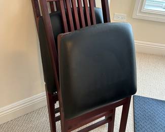 2 additional chairs available ~