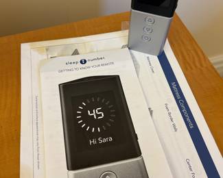 Sleep number king bed ~