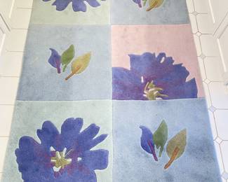 Wool Floral area rug ~