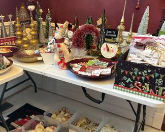 Victorian style ornaments below table